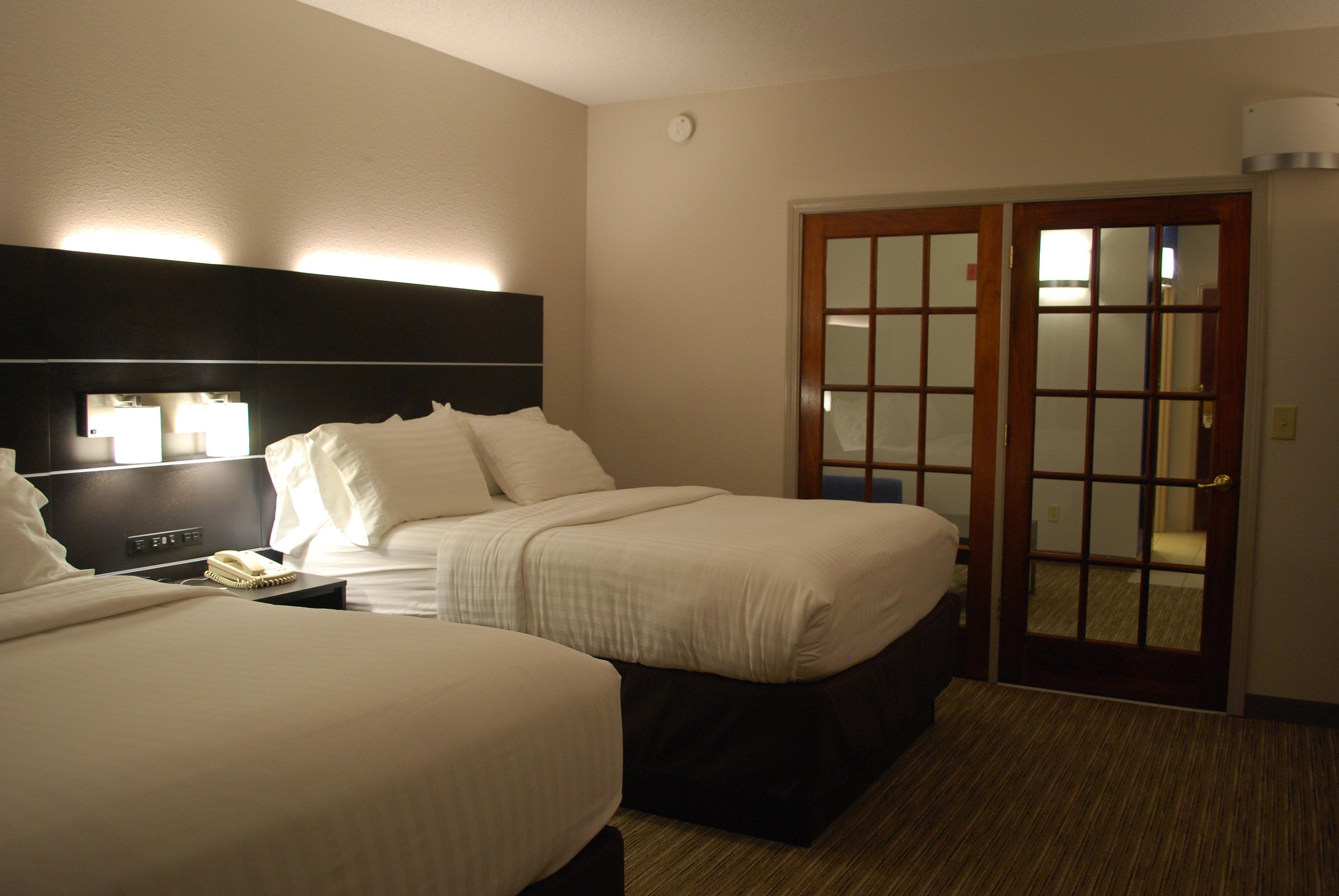 Holiday Inn Express Hotel & Suites Kingsport-Meadowview I-26 By Ihg Kültér fotó