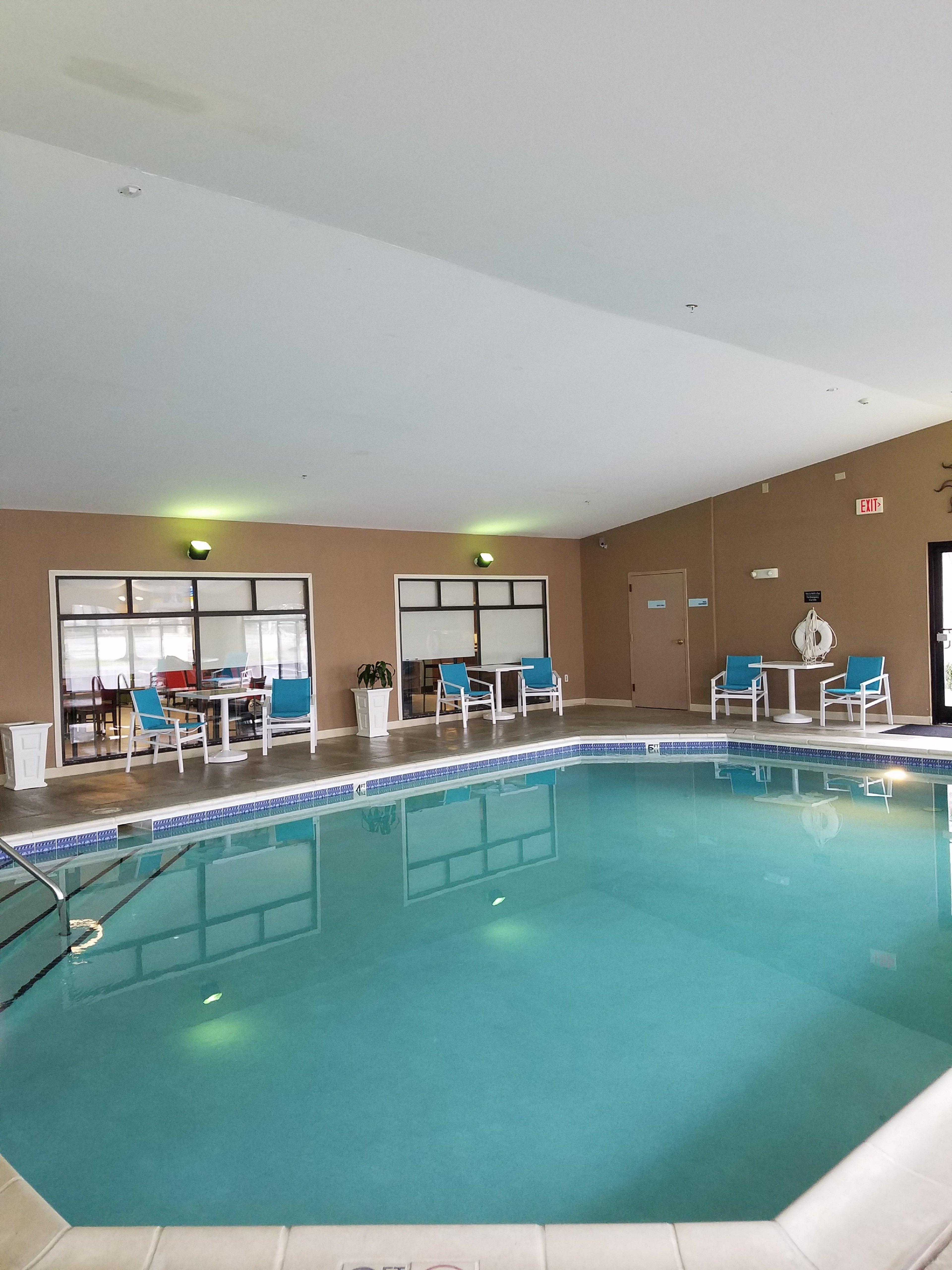 Holiday Inn Express Hotel & Suites Kingsport-Meadowview I-26 By Ihg Kültér fotó