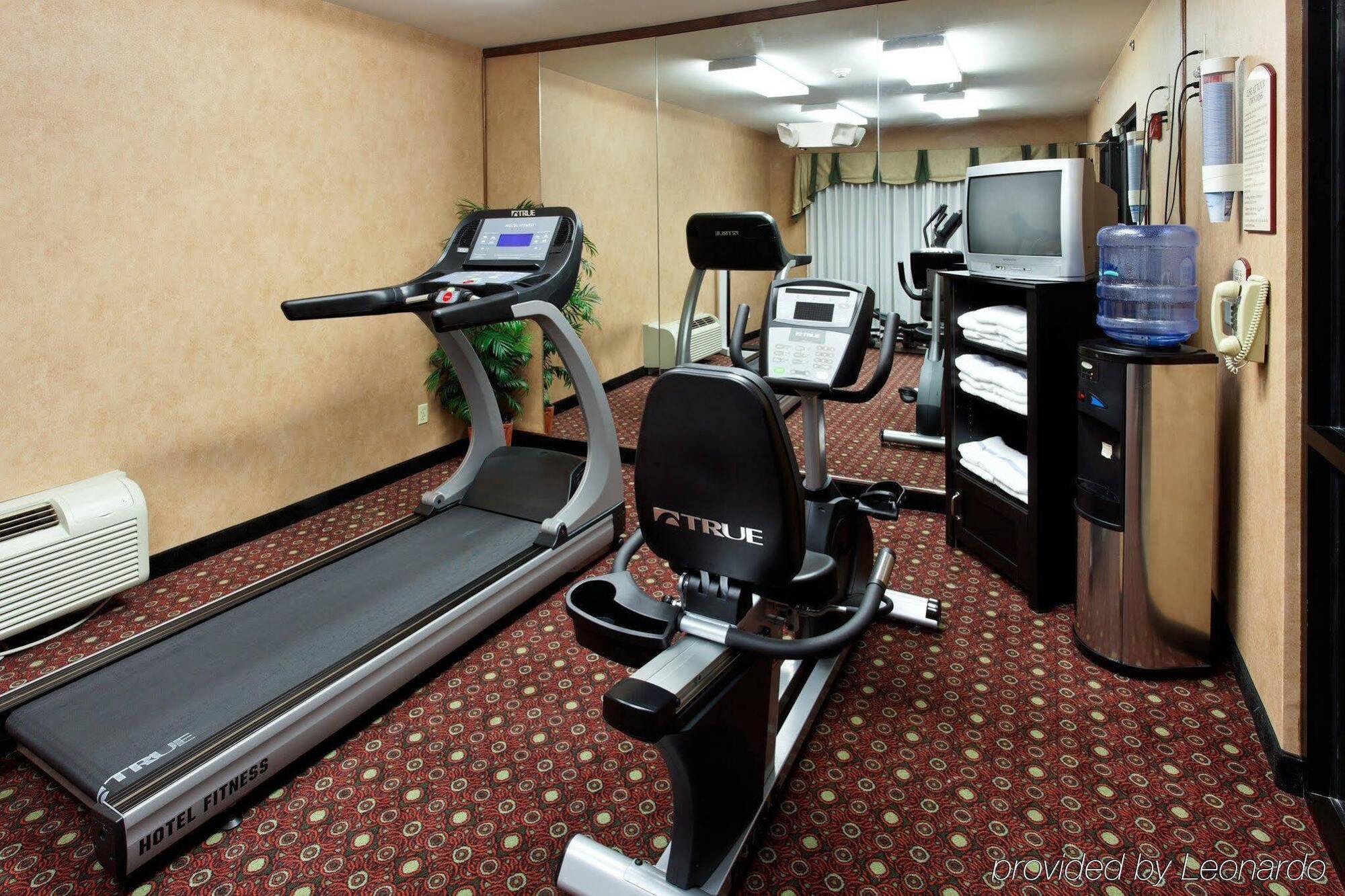 Holiday Inn Express Hotel & Suites Kingsport-Meadowview I-26 By Ihg Kültér fotó